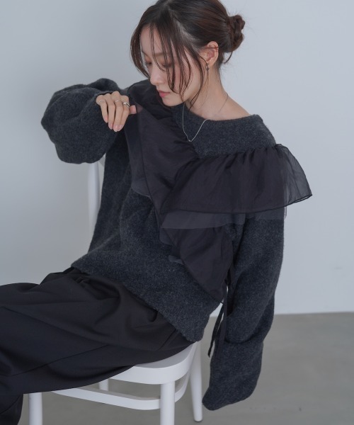 Bab(バブ)の「アシンメトリーフリルニットトップス(ニット/セーター・レディース・チャコールグレー/アイボリー/ブラウン・FREE)」の19枚目の写真