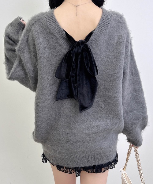 INGNI（イング）の「バックベロアリボンシャギーチュニックニット（ニット/セーター・レディース・モカ/ボルドー/チャコールグレー/アイボリー/グレー系3/ベージュ・M）」の7枚目の写真