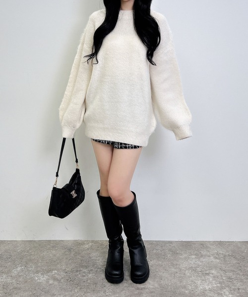 INGNI（イング）の「バックベロアリボンシャギーチュニックニット（ニット/セーター・レディース・モカ/ボルドー/チャコールグレー/アイボリー/グレー系3/ベージュ・M）」の15枚目の写真