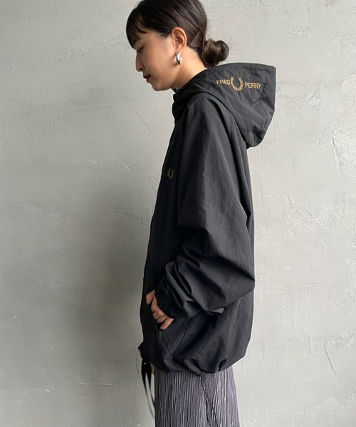フレッドペリー フード付きナイロンジャケット ブラック FRED PERRY（フレッドペリー） メンズ アウター フーデッドナイロン