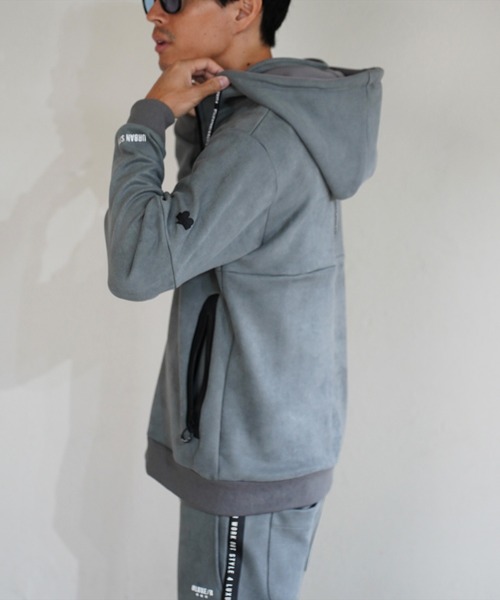 LUXE/R GOLF(ラグジュ ゴルフ)の「(RM)【LUXE/R GOLF】フェイク スエード ジップパーカー(パーカー・メンズ・ベージュ/グレー/ブラック・L/XL/M)」の20枚目の写真