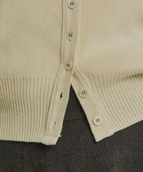 PUBLIC TOKYO（パブリックトウキョウ）の「コットンカシミヤクルーカーデ（カーディガン/ボレロ・レディース・ブラック/アイボリー/レッド/グレー・FREE）」の6枚目の写真
