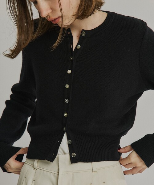 PUBLIC TOKYO（パブリックトウキョウ）の「コットンカシミヤクルーカーデ（カーディガン/ボレロ・レディース・ブラック/アイボリー/レッド/グレー・FREE）」の10枚目の写真