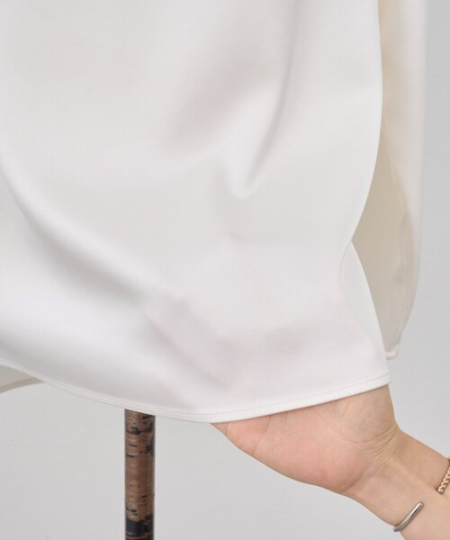 LIVETART（リヴェタート）の「ダブルサテンシンプルブラウス（シャツ/ブラウス・レディース・ホワイト・FREE）」の12枚目の写真