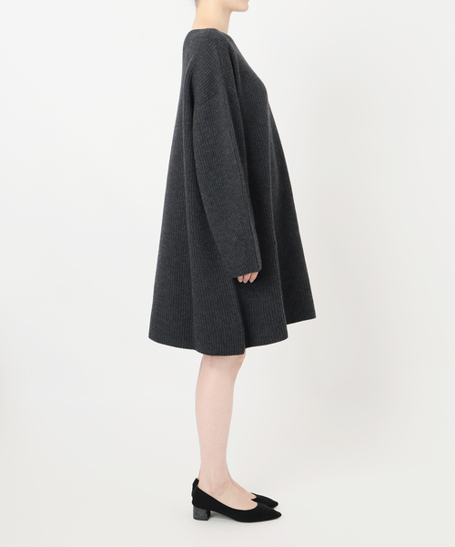 SLOBE IENA（スローブイエナ）の「《WEB限定/追加》ファインウールニットミニワンピース（ワンピース・レディース・ブラック/チャコールグレー・FREE）」の15枚目の写真