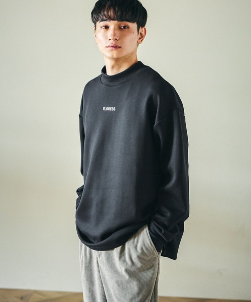 LAKOLE（ラコレ）の「ダンボールモックネック長袖T / 592321（Tシャツ/カットソー・メンズ・ブラック/パープル/ライトグレー/ホワイト・MEDIUM/LARGE）」の10枚目の写真