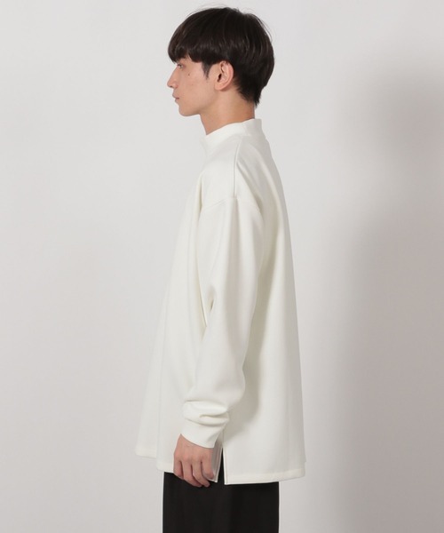 LAKOLE（ラコレ）の「ダンボールモックネック長袖T / 592321（Tシャツ/カットソー・メンズ・ブラック/パープル/ライトグレー/ホワイト・MEDIUM/LARGE）」の19枚目の写真