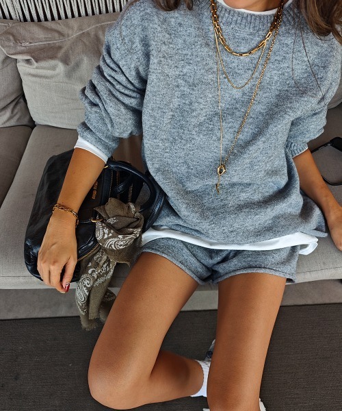 esutoreja(エストレジャ)の「ニットパンツセットアップ(セットアップ・レディース・ベージュ・FREE)」の5枚目の写真