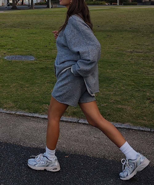 esutoreja(エストレジャ)の「ニットパンツセットアップ(セットアップ・レディース・ベージュ・FREE)」の7枚目の写真