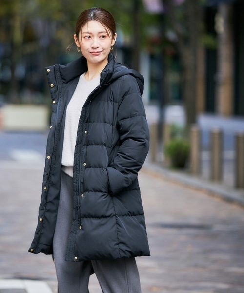 a.v.v(アーヴェヴェ)の「フーデッドロングダウンコート(ダウンジャケット/コート・レディース・ネイビー/ブラック/ベージュ・34/40/42/38/36)」の4枚目の写真