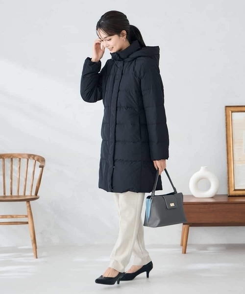 a.v.v(アーヴェヴェ)の「フーデッドロングダウンコート(ダウンジャケット/コート・レディース・ネイビー/ブラック/ベージュ・34/40/42/38/36)」の12枚目の写真