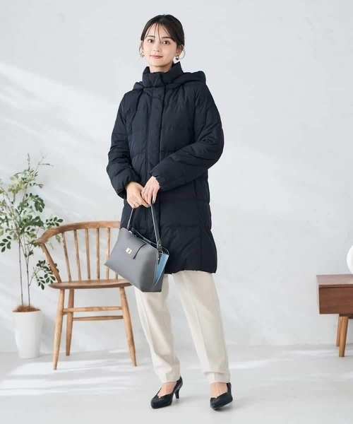 a.v.v(アーヴェヴェ)の「フーデッドロングダウンコート(ダウンジャケット/コート・レディース・ネイビー/ブラック/ベージュ・34/40/42/38/36)」の14枚目の写真