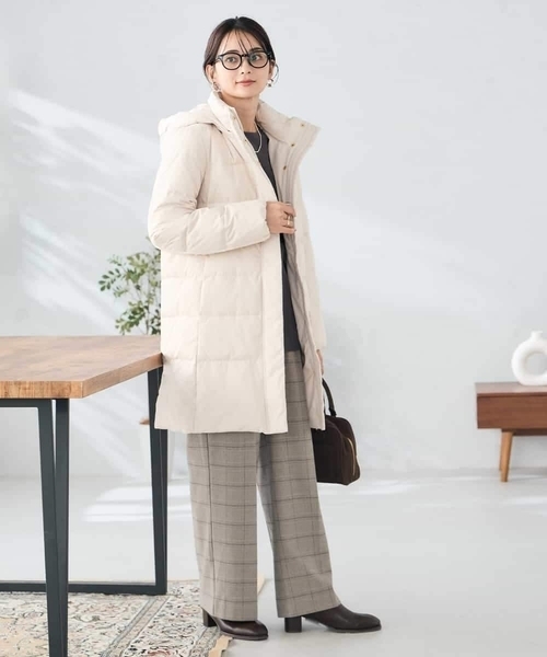 a.v.v(アーヴェヴェ)の「フーデッドロングダウンコート(ダウンジャケット/コート・レディース・ネイビー/ブラック/ベージュ・34/40/42/38/36)」の22枚目の写真