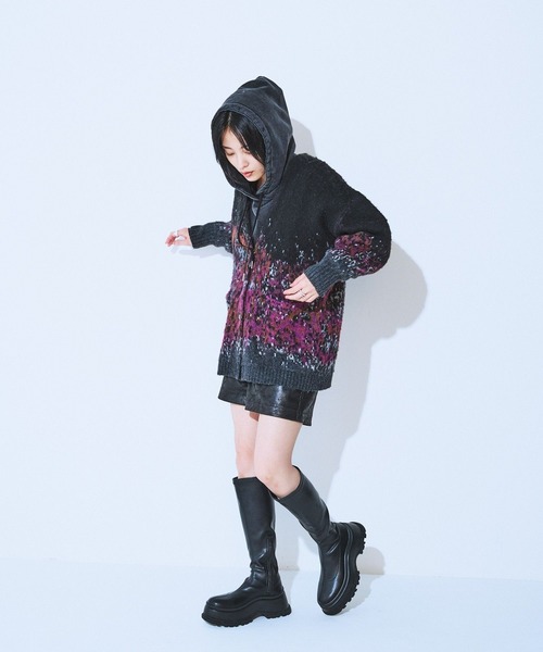 JEANASIS（ジーナシス）の「landscape ブラッシュVニットカーディガン/610574（カーディガン/ボレロ・レディース・ブラック系その他/グレー系その他/グリーン系その他・FREE）」の17枚目の写真