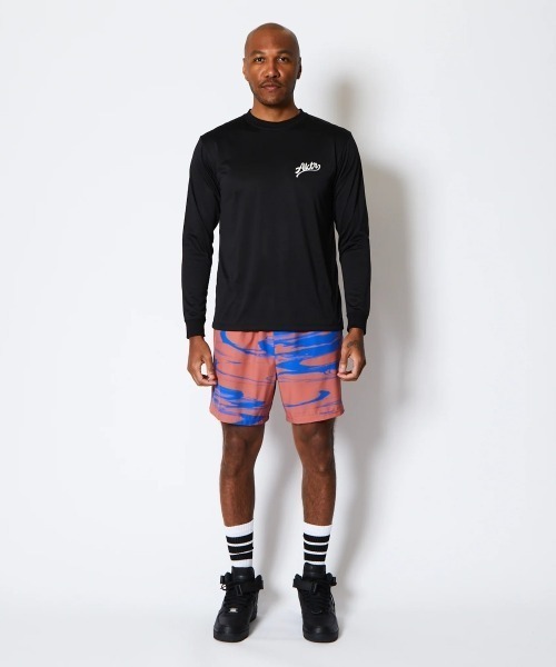 AKTR(アクター)の「AKTR TORSION NICK L/S SPORTS TEE(アクター トーション ニック ロングスリーブ スポーツ Tシャツ)(Tシャツ/カットソー・メンズ・ベージュ系/ブラック系/ブルー系・MEDIUM/LARGE/X-LARGE/XX-LARGE)」の2枚目の写真