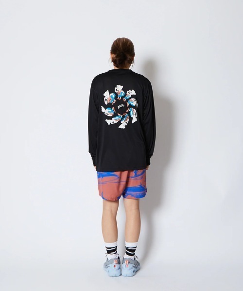 AKTR(アクター)の「AKTR TORSION NICK L/S SPORTS TEE(アクター トーション ニック ロングスリーブ スポーツ Tシャツ)(Tシャツ/カットソー・メンズ・ベージュ系/ブラック系/ブルー系・MEDIUM/LARGE/X-LARGE/XX-LARGE)」の14枚目の写真