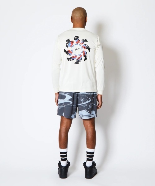 AKTR(アクター)の「AKTR TORSION NICK L/S SPORTS TEE(アクター トーション ニック ロングスリーブ スポーツ Tシャツ)(Tシャツ/カットソー・メンズ・ベージュ系/ブラック系/ブルー系・MEDIUM/LARGE/X-LARGE/XX-LARGE)」の22枚目の写真