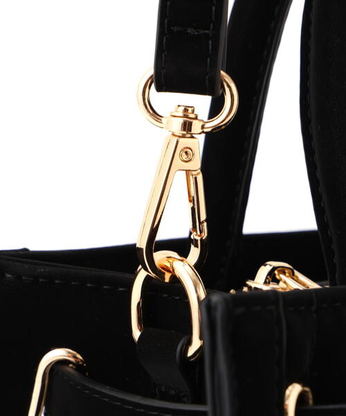 EDIT COLOGNE（エディットコロン）の「ハートチャーム付きキルティングトートバッグ（ショルダーバッグ・レディース・ブラック/オフホワイト/ベージュ・ﾌﾘ-）」の9枚目の写真