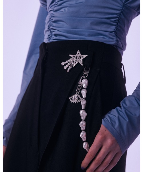IRIS47(イリスフォーセブン)の「【IRIS 47】 shooting star brooch/シューティング スター ブローチ(ブローチ/コサージュ・レディース・シルバー・FREE)」の2枚目の写真