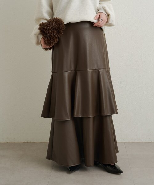 Omekashi（オメカシ）の「レザーティアードスカート（スカート・レディース・ブラック/ブラウン・36/38）」の2枚目の写真