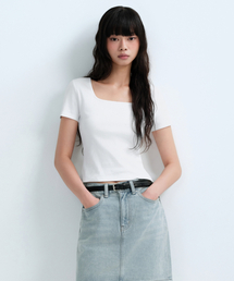 MUSINSA STANDARD WOMAN（ムシンサスタンダードウーマン）の「Women's Slim Square Neck Short Sleeve T-Shirt [White]（Tシャツ/カットソー・レディース）」