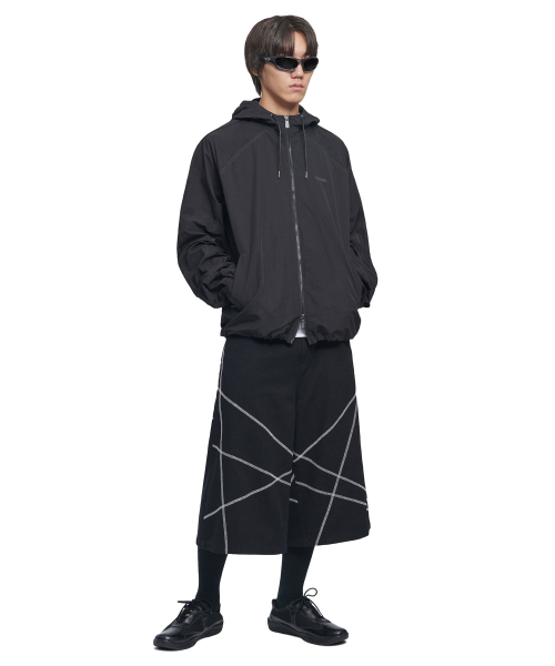 NOMANUAL(NOMANUAL)の「S.L BERMUDA PANTS - BLACK(その他パンツ・レディース・その他・SMALL/MEDIUM/LARGE/X-SMALL)」の3枚目の写真