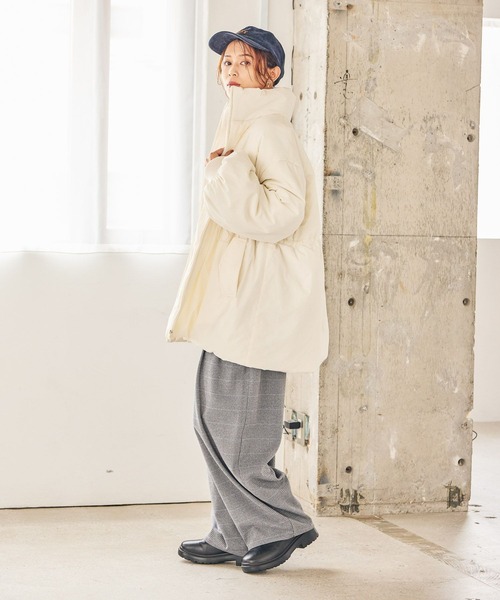 studio CLIP（スタディオクリップ）の「パディングドロストコート[プチサイズあり]（ダウンジャケット/コート・レディース・ブラック/アイボリー・FREE/PF）」の21枚目の写真