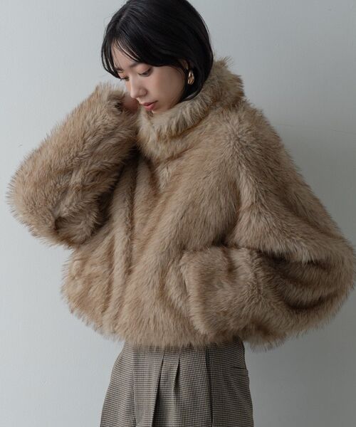 GALLEST（ギャレスト）の「【再入荷】フェイクファーブルゾン（ブルゾン・レディース・ダークグレー/こしょう色系・38）」の8枚目の写真