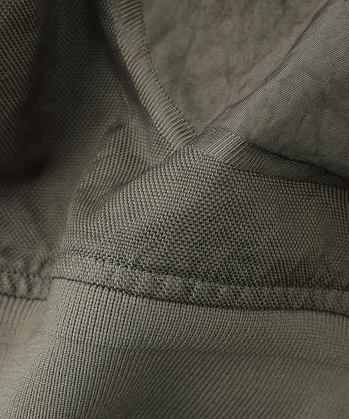 EDIFICE（エディフィス）の「Massimo Osti Studio(マッシモ オスティ スタジオ) OW SHRT JKT IN ECO LMNT JACQU（その他アウター・メンズ・チャコールグレー・LARGE）」の8枚目の写真