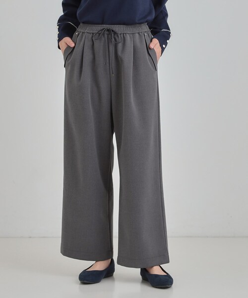 SHOO・LA・RUE（シューラルー）の「【洗濯機可/S-LL】風を通しにくい フラップイージーワイドパンツ（その他パンツ・レディース・ブラック/ブラウン系その他/グレー・04/03/02/01）」の19枚目の写真