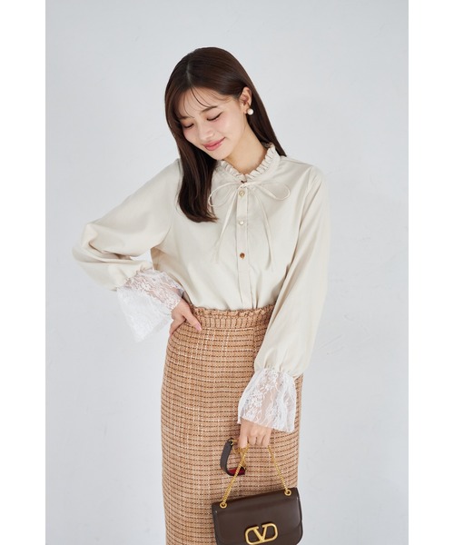 tocco closet(トッコ クローゼット)の「【ZOZO限定】袖レースアソート釦ピーチスキンブラウス(シャツ/ブラウス・レディース・ベージュ/ブルー/ピンク・M)」の7枚目の写真