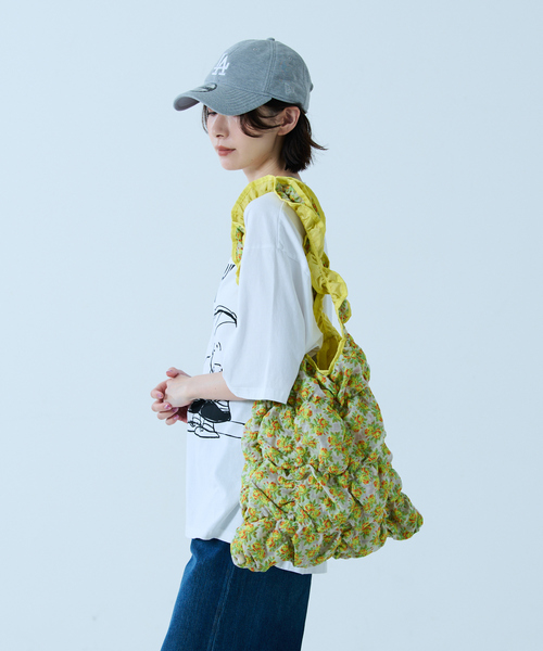 Casselini(キャセリーニ)の「【Casselini / キャセリーニ】スクエアギャザートート(トートバッグ・レディース・イエロー/ブラック/ブルー/クリーム/シルバー・フリー)」の9枚目の写真