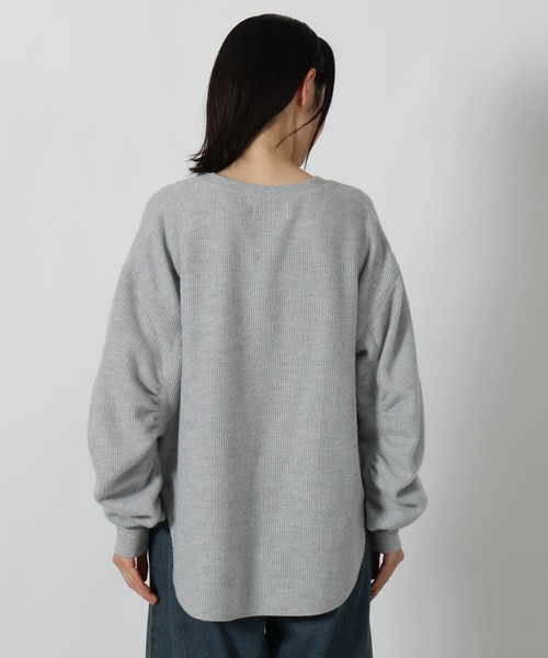 LAKOLE（ラコレ）の「袖シャーリングプルオーバー長袖 / 611711（Tシャツ/カットソー・レディース・パープル/グレー/ブラック・FREE）」の10枚目の写真