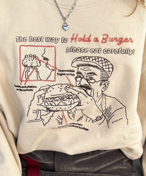 DOUBLE NAME（ダブルネーム）の「grandpa burger刺しゅうプルオーバー（スウェット・レディース・ベージュ/ブラック系/カーキ・FREE）」の8枚目の写真