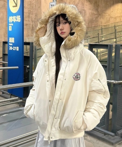 セール】ワッペン付きファーフード中綿ブルゾン（ブルゾン）｜SHEENA