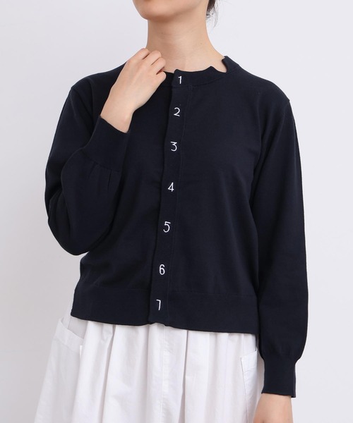 I am I in fact...（アイアムアイインファクト）の「コットン数字刺繍　クルーカーディガン（カーディガン/ボレロ・レディース・イエロー/ピンク/サックスブルー/チャコールグレー/グレー・FREE）」の6枚目の写真