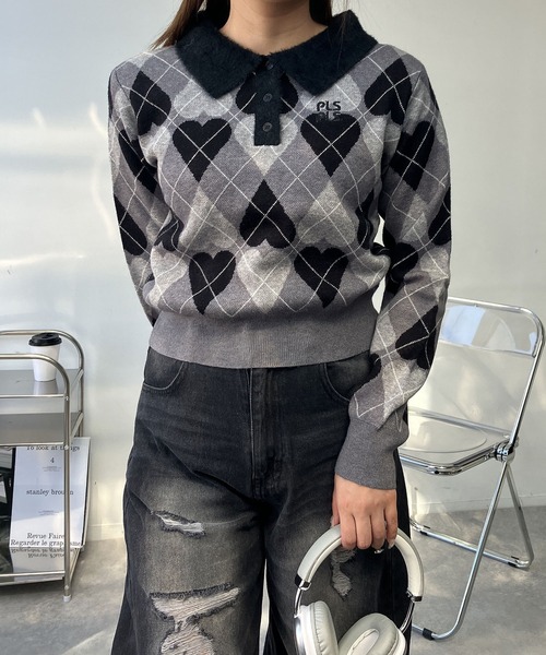 セール】♪衿フェザー ワンポイントブランドロゴ刺繍 アーガイル柄