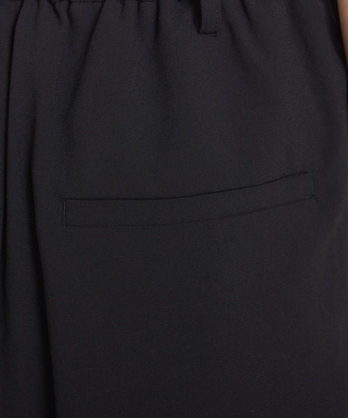 COLLAGE GALLARDAGALANTE(コラージュガリャルダガランテ)の「ジャージスリムテーパードパンツ/セットアップ可/高機能/WEB限定カラー展開/マイナス3kg(その他パンツ・レディース・ベージュ/ネイビー/ブラック/ライトブルー・0/1)」の8枚目の写真