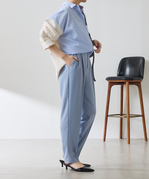 COLLAGE GALLARDAGALANTE(コラージュガリャルダガランテ)の「ジャージスリムテーパードパンツ/セットアップ可/高機能/WEB限定カラー展開/マイナス3kg(その他パンツ・レディース・ベージュ/ネイビー/ブラック/ライトブルー・0/1)」の21枚目の写真