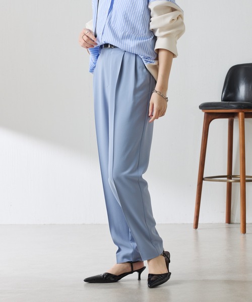 COLLAGE GALLARDAGALANTE(コラージュガリャルダガランテ)の「ジャージスリムテーパードパンツ/セットアップ可/高機能/WEB限定カラー展開/マイナス3kg(その他パンツ・レディース・ベージュ/ネイビー/ブラック/ライトブルー・0/1)」の15枚目の写真