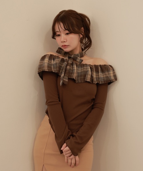 M DOLLY(エムドリー)の「check choker rosily tops/チェックチョーカーローズリートップス(Tシャツ/カットソー・レディース・ブラウン/ブラック・FREE)」の9枚目の写真