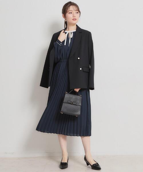 couture brooch（クチュールブローチ）の「【ハレの日・通勤】配色シフォンプリーツ ワンピース（ワンピース・レディース・ネイビー/ナチュラル・36/38/40/42）」の21枚目の写真