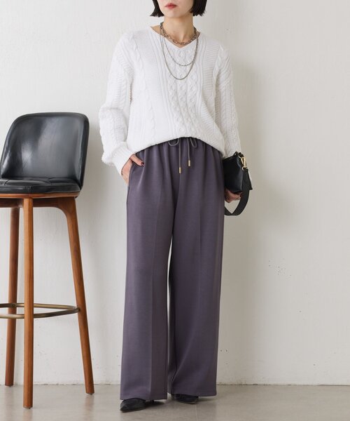 Jena espace merveilleux（ジェナ　エスパスメルヴェイユ）の「ケーブルVネックニット（ニット/セーター・レディース・オフホワイト/チャコールグレー/レモンイエロー・FREE）」の4枚目の写真