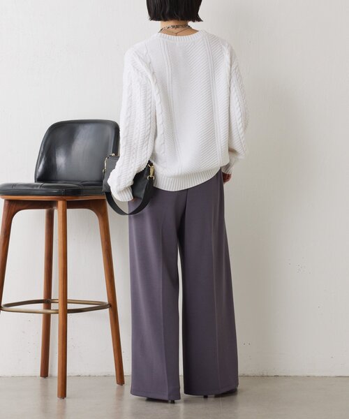 Jena espace merveilleux（ジェナ　エスパスメルヴェイユ）の「ケーブルVネックニット（ニット/セーター・レディース・オフホワイト/チャコールグレー/レモンイエロー・FREE）」の7枚目の写真