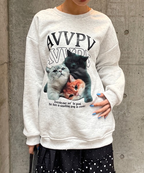 ROGER AND RAW（ロジャーアンドロウ）の「[裏起毛]CATプリントスウェットプルオーバー（スウェット・レディース・グレー/ホワイト・FREE）」の15枚目の写真