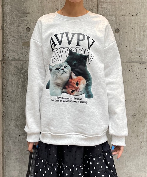 ROGER AND RAW（ロジャーアンドロウ）の「[裏起毛]CATプリントスウェットプルオーバー（スウェット・レディース・グレー/ホワイト・FREE）」の12枚目の写真