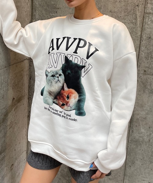 ROGER AND RAW（ロジャーアンドロウ）の「[裏起毛]CATプリントスウェットプルオーバー（スウェット・レディース・グレー/ホワイト・FREE）」の9枚目の写真