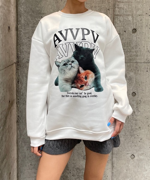ROGER AND RAW（ロジャーアンドロウ）の「[裏起毛]CATプリントスウェットプルオーバー（スウェット・レディース・グレー/ホワイト・FREE）」の7枚目の写真