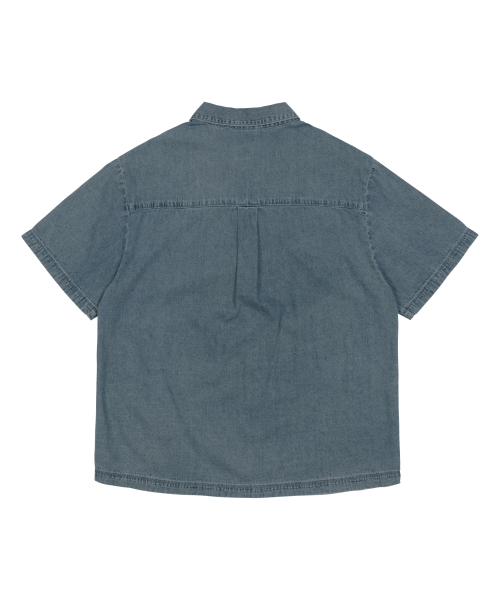 THECOLDESTMOMENT(ザコールデストモーメント)の「TCM mini logo denim half shirts (blue)(シャツ/ブラウス・メンズ・その他・ONE SIZE)」の3枚目の写真