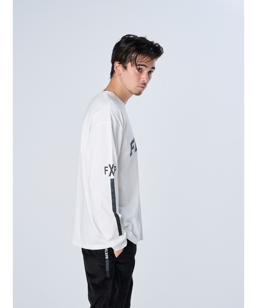 FLASH PACKER(フラッシュパッカー)の「FLASH PACKER フラッシュパッカー/ DrySilkyCotton ロングスリーブTシャツ / XLT-COL(Tシャツ/カットソー・メンズ・ブラック・MEDIUM/LARGE)」の2枚目の写真
